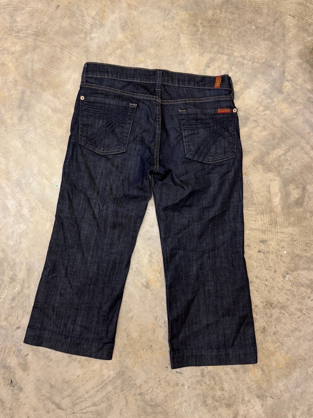 7 For All Mankind Dark Indigo crop dojo Capris
